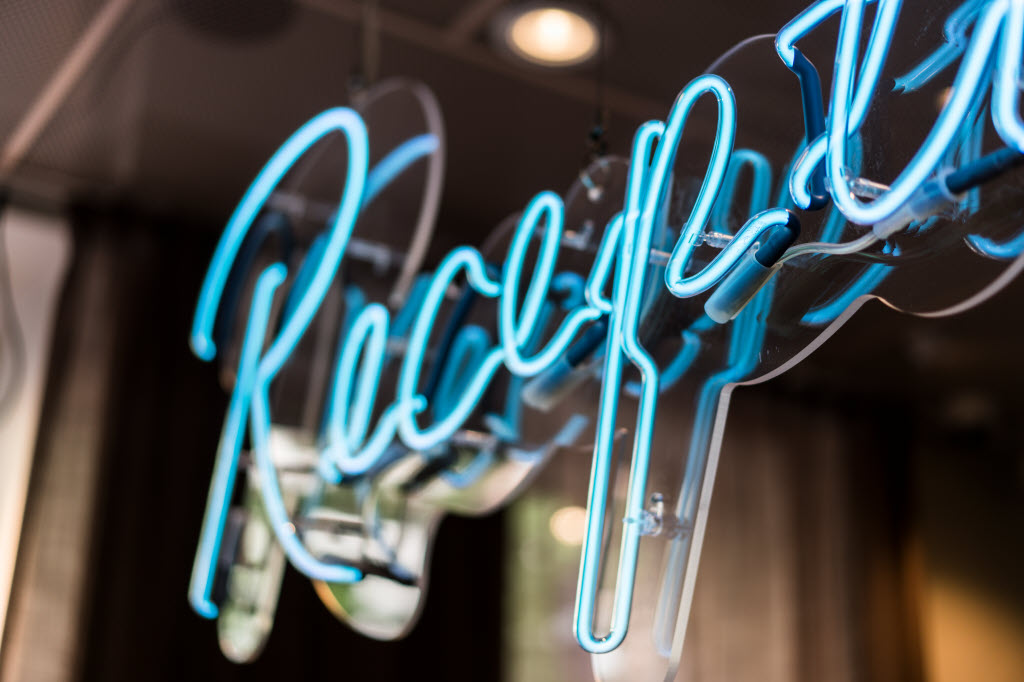 Copyright: Björn Enström Reception sign